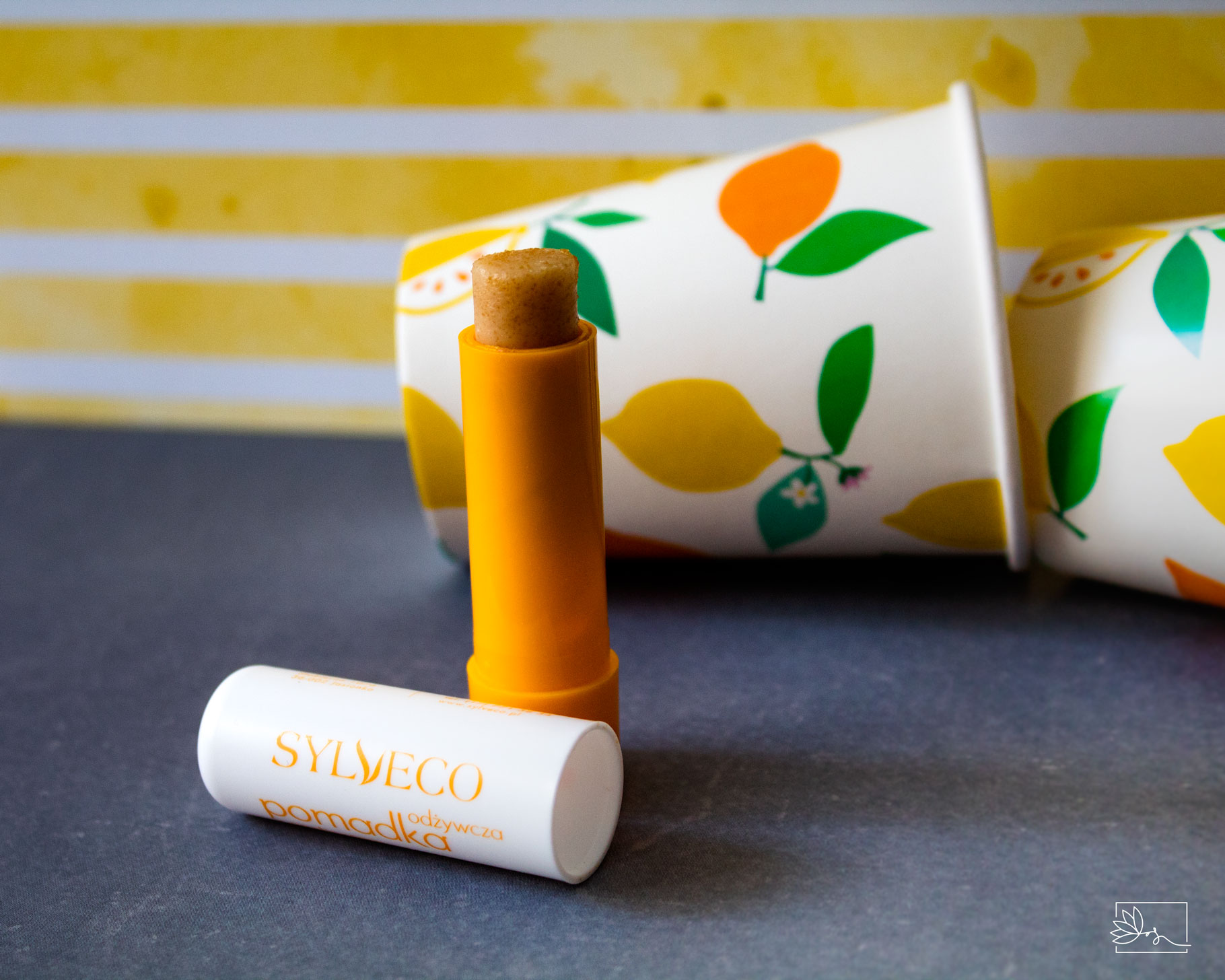 Sylveco, Odżywcza pomadka z peelingiem